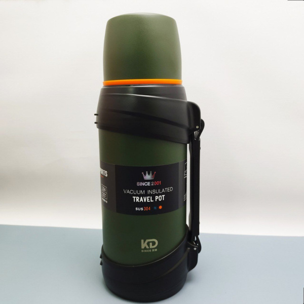 Термос вакуумный 2000 мл. Vacuum Sports из нержавеющей стали, чашка, клапан, ручка для транспортировки / Цвет Микс